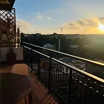 Sunny Stay With A Roman Soul